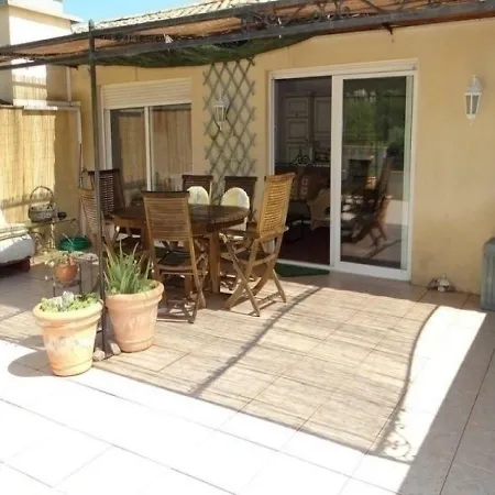 Apartamento Les Lavandiers 1 *